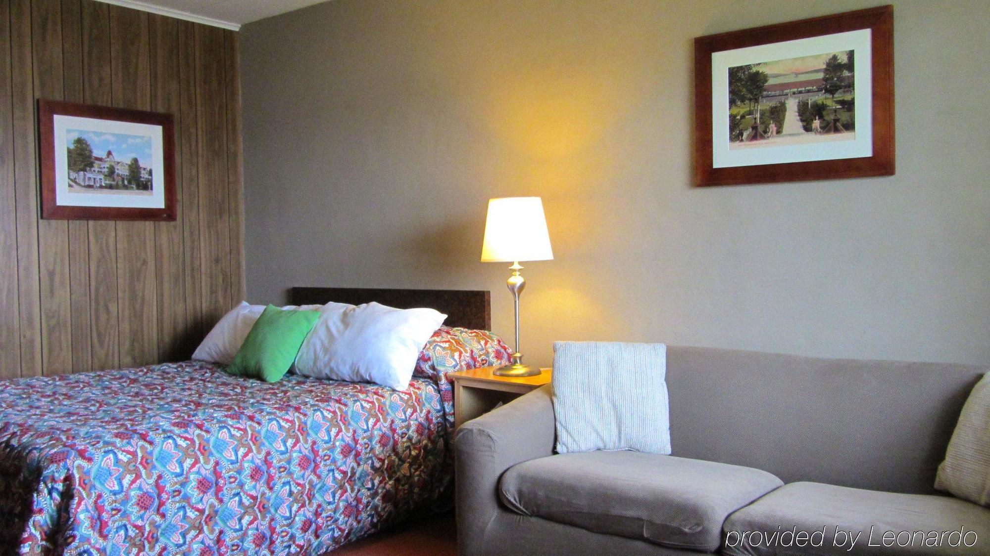 Half Moon Motel & Cottages Weirs Beach Εξωτερικό φωτογραφία