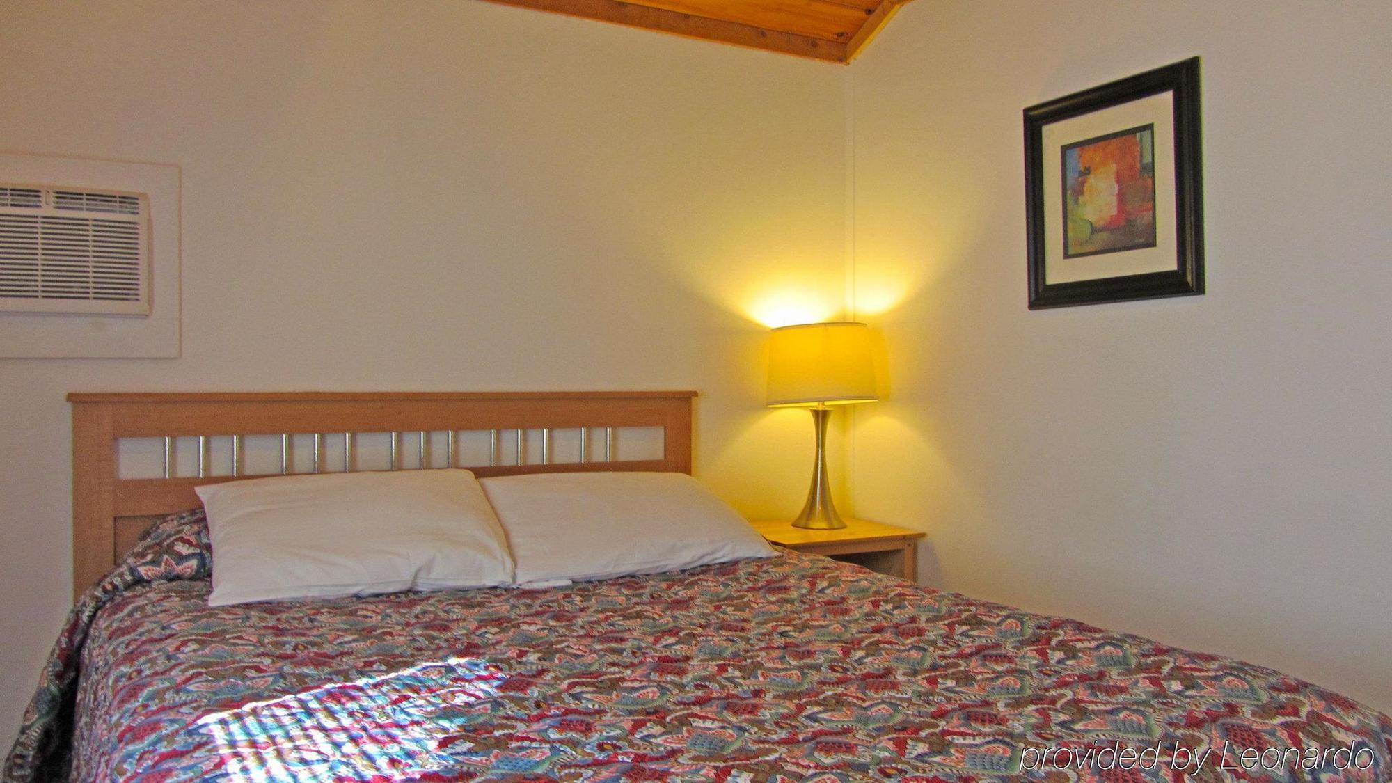 Half Moon Motel & Cottages Weirs Beach Εξωτερικό φωτογραφία