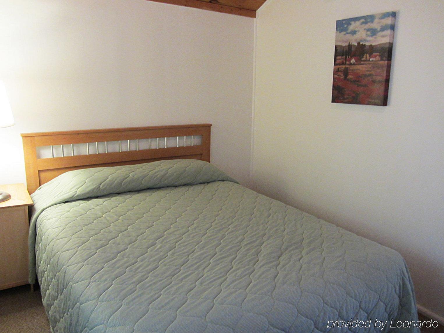 Half Moon Motel & Cottages Weirs Beach Εξωτερικό φωτογραφία