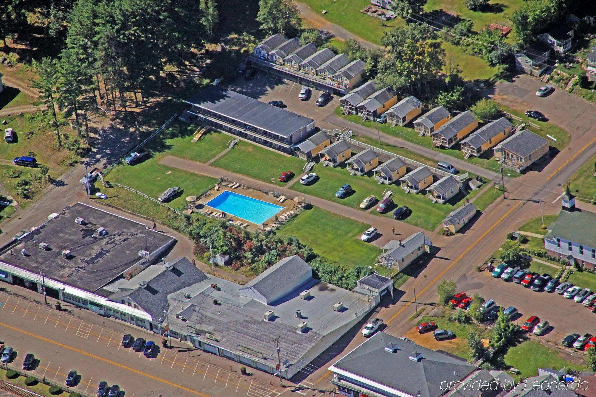 Half Moon Motel & Cottages Weirs Beach Εξωτερικό φωτογραφία