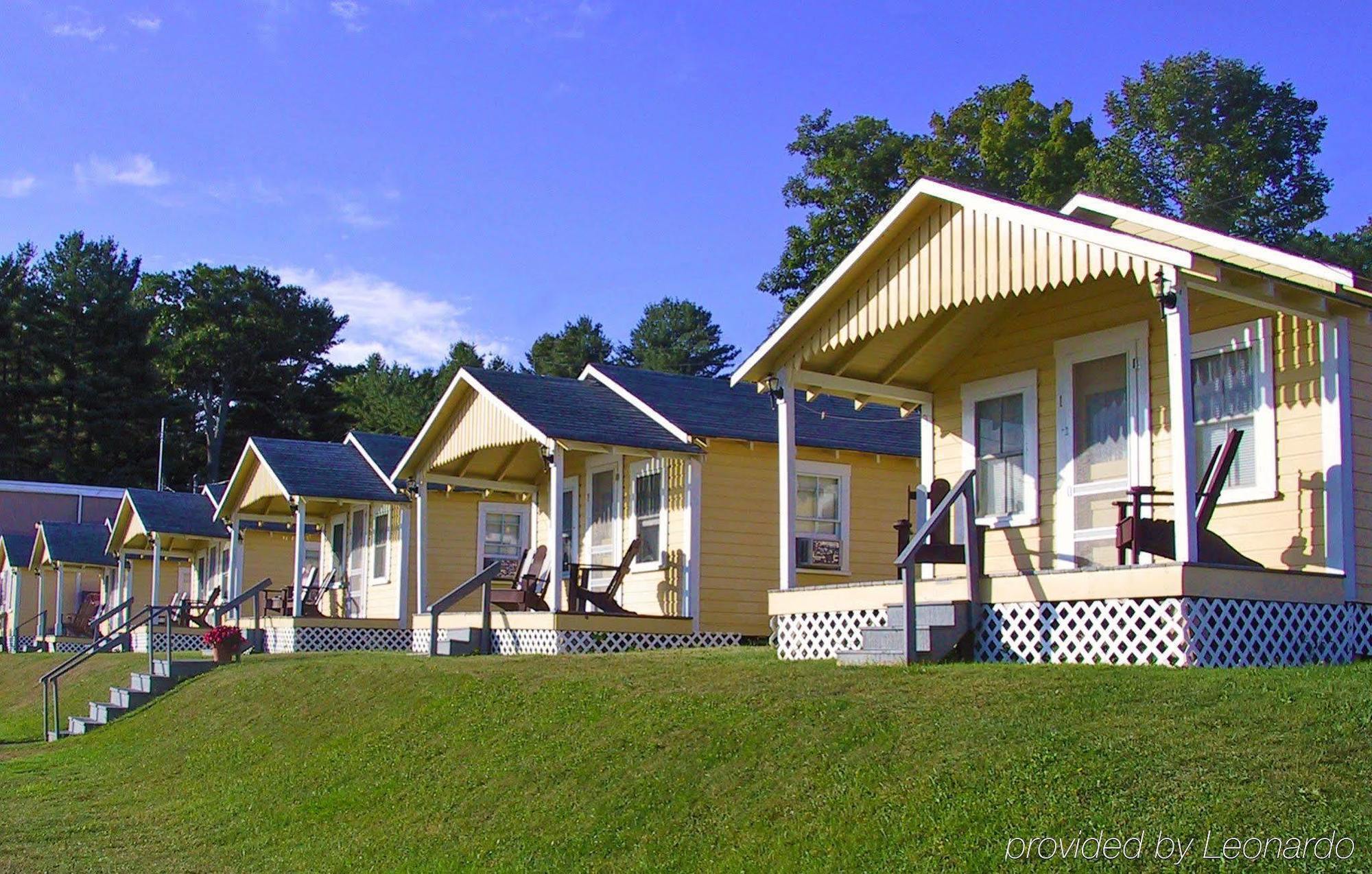 Half Moon Motel & Cottages Weirs Beach Εξωτερικό φωτογραφία
